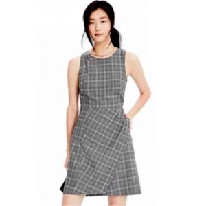NWOT Banana Republic faux wrap wool blend dress size 6